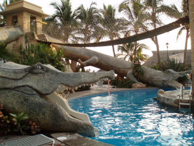 Paradise Village Pool (Puerto Vallarta)